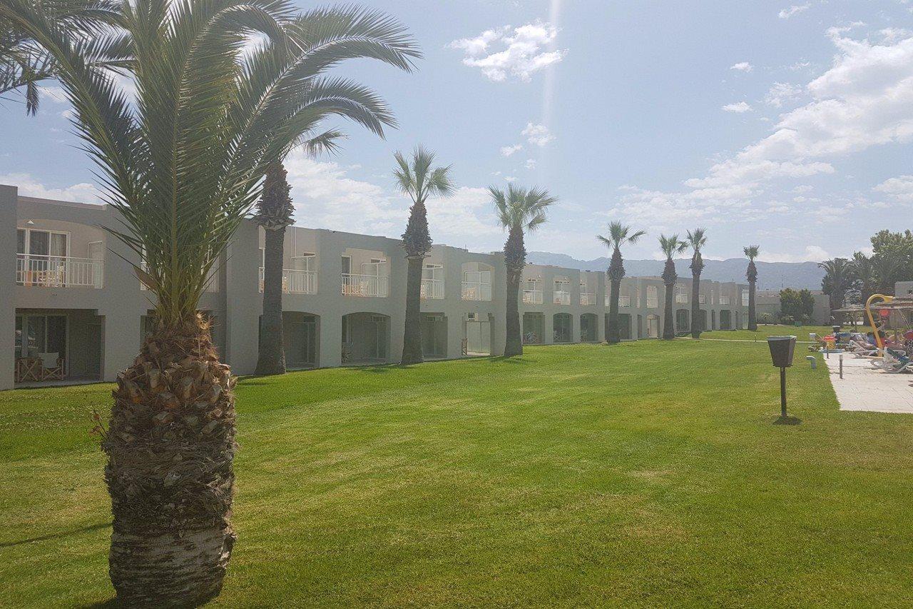 Akti Coast Club Hotel Мармари Рядом фото