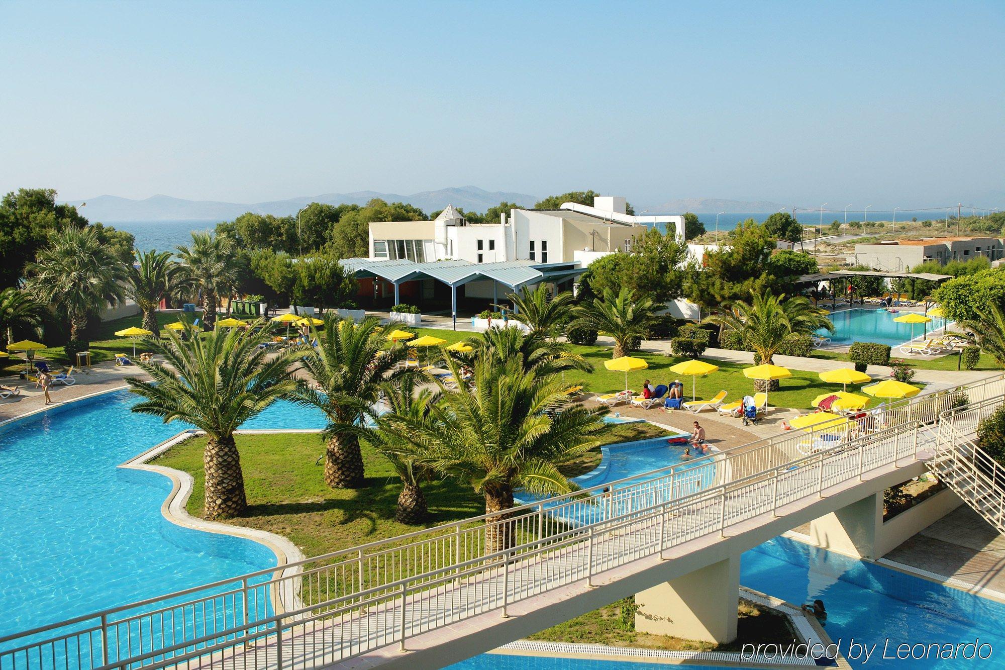Akti Coast Club Hotel Мармари Экстерьер фото