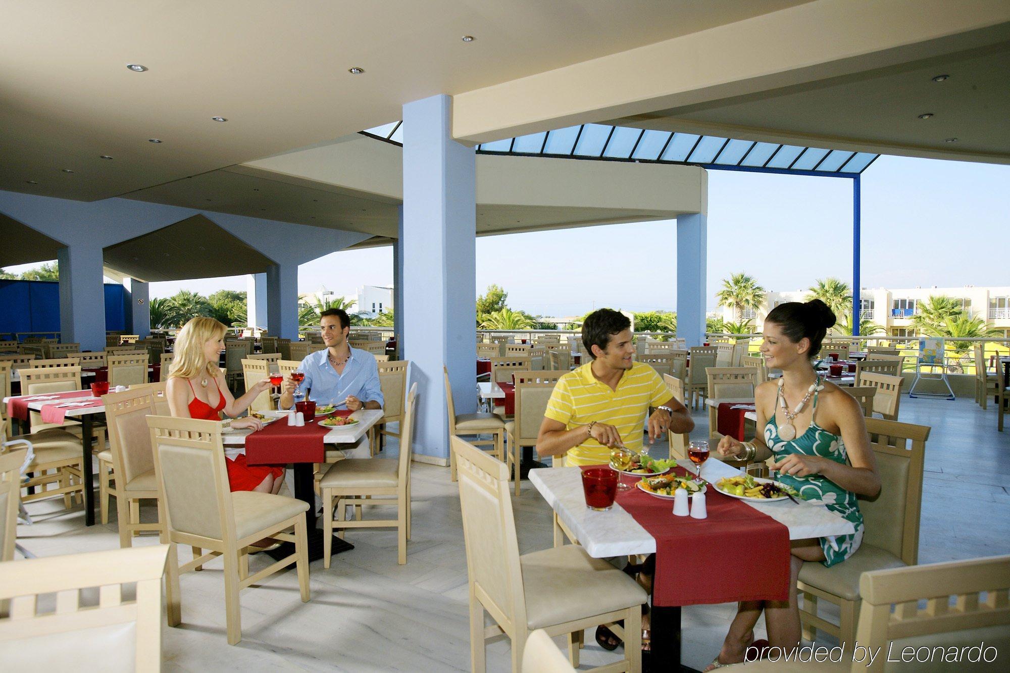 Akti Coast Club Hotel Мармари Экстерьер фото