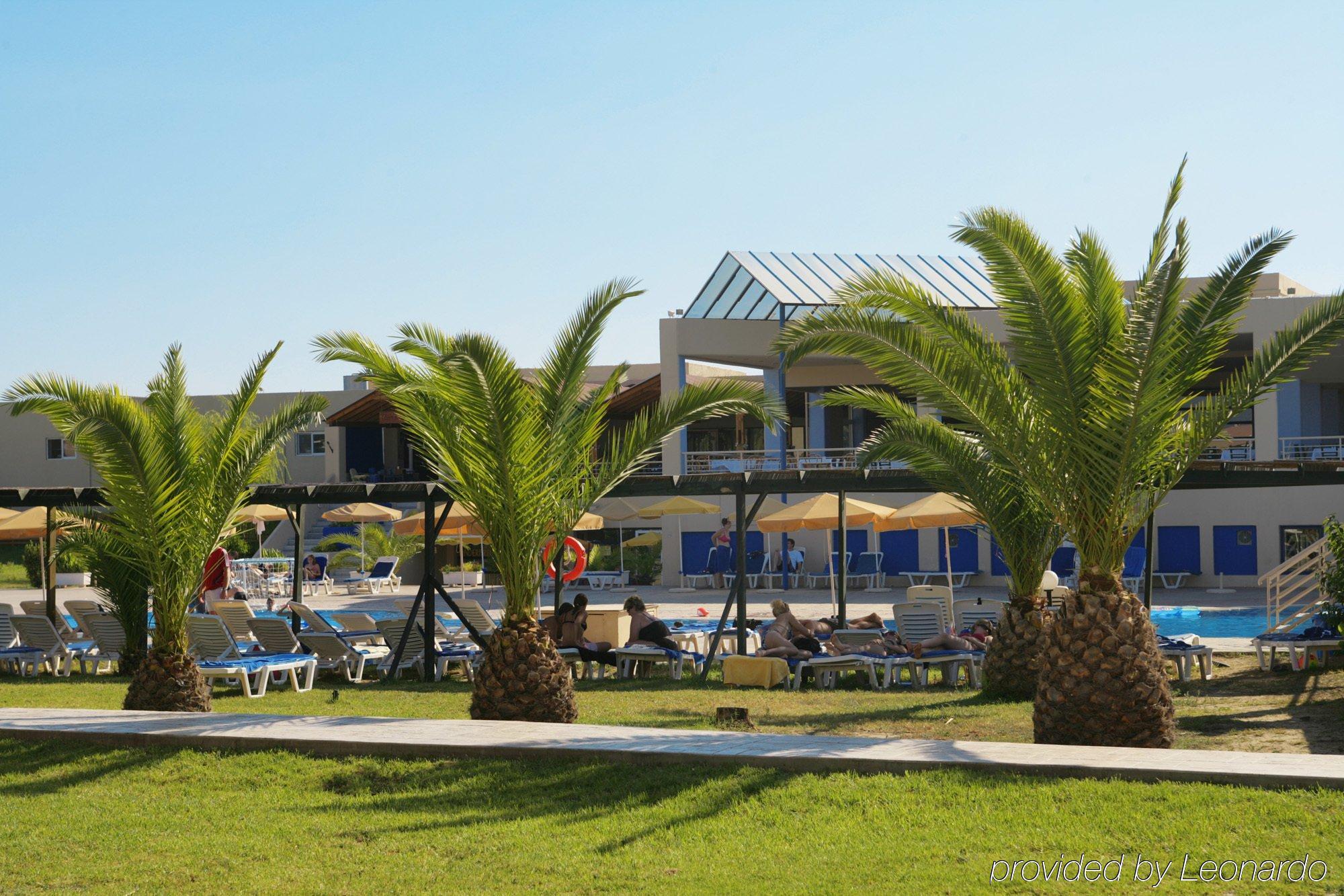 Akti Coast Club Hotel Мармари Экстерьер фото